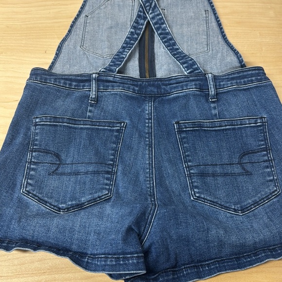 American Eagle Outfitters Blue Denim Jean Short Overalls size large‎ - Picture 4 of 7